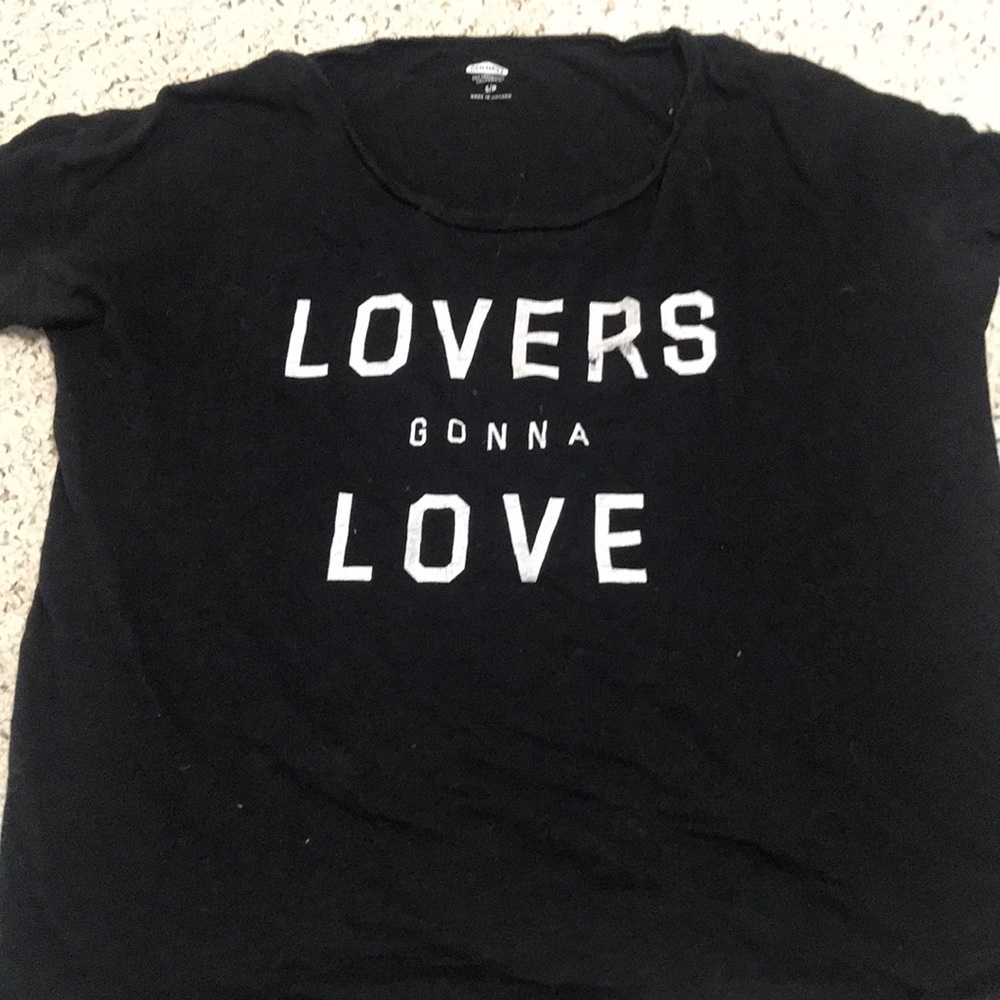 “Lovers gonna love” tee